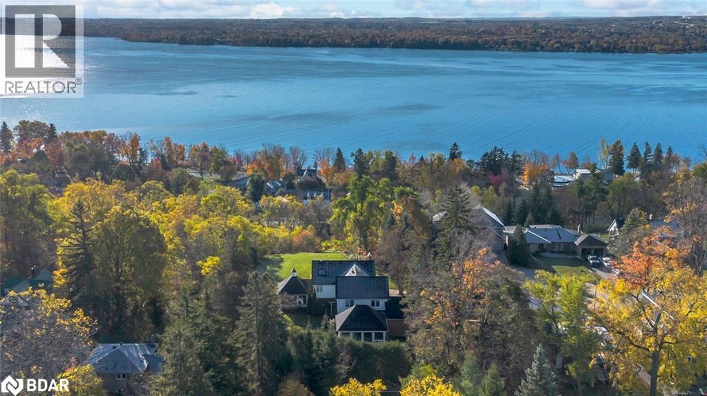 150 COLLINGWOOD Street, barrie, Ontario