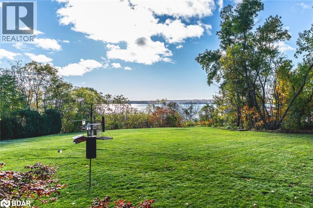 150 Collingwood Street, Barrie, Ontario  L4M 5M3 - Photo 4 - 40779786