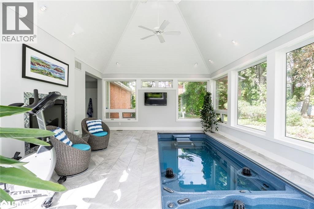 150 Collingwood Street, Barrie, Ontario  L4M 5M3 - Photo 17 - 40779786