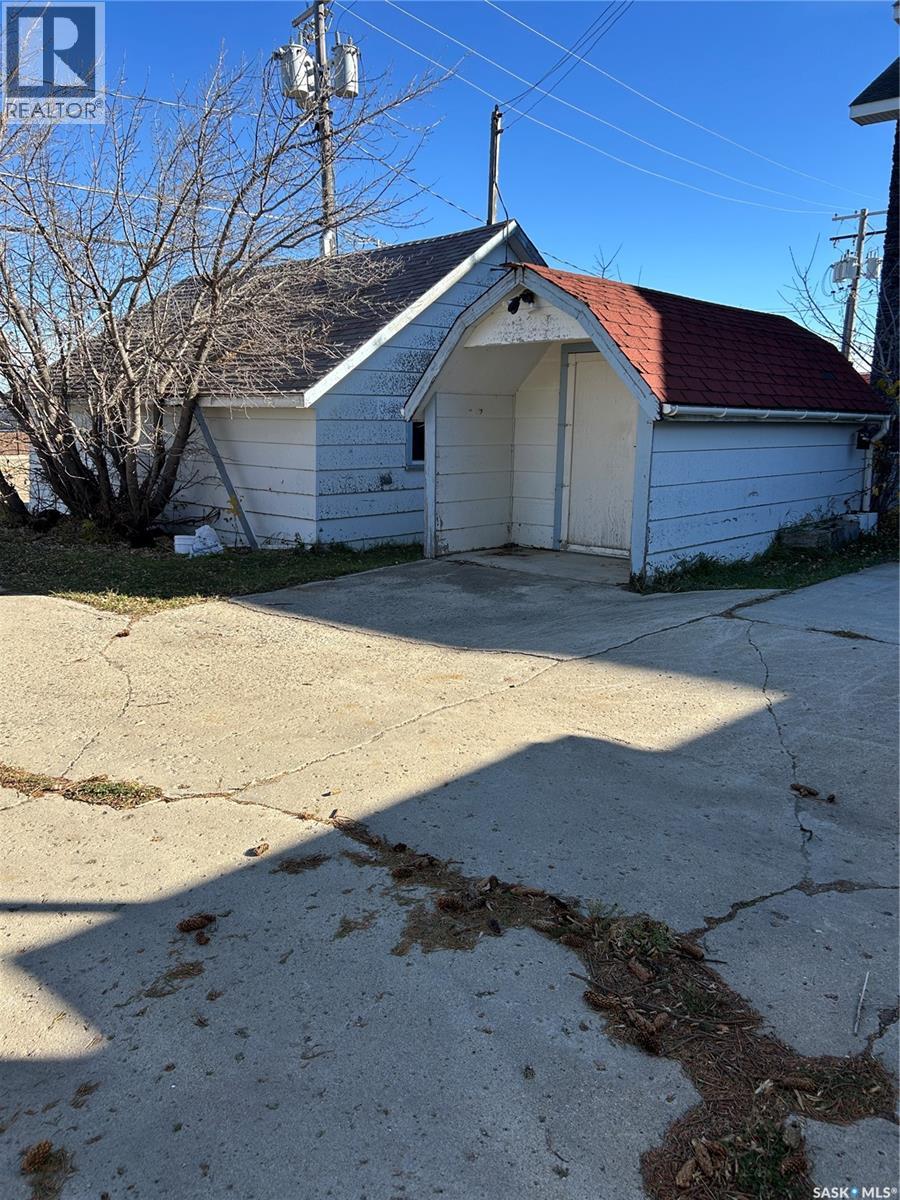 112 2nd Avenue W, Kelvington, Saskatchewan  S0A 1W0 - Photo 20 - SK021823