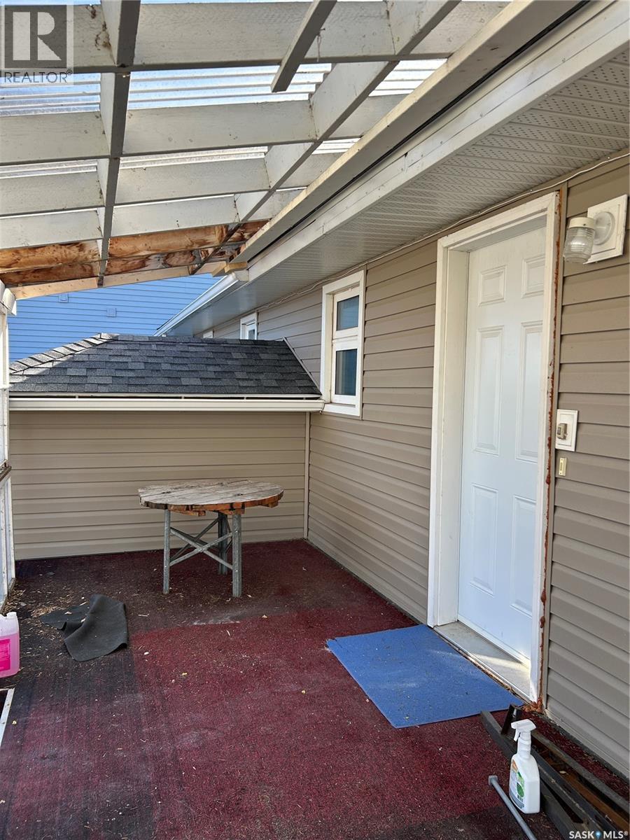 112 2nd Avenue W, Kelvington, Saskatchewan  S0A 1W0 - Photo 21 - SK021823