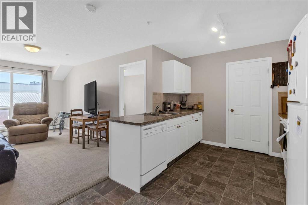 207, 1010 Railway Street, Crossfield, Alberta  T0M 0S0 - Photo 3 - A2233721