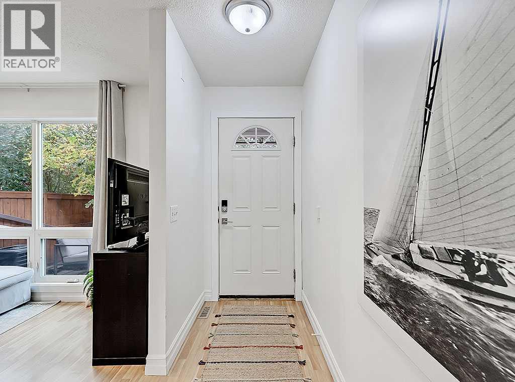 155, 330 Canterbury Drive Sw, Calgary, Alberta  T2W 1H6 - Photo 3 - A2260997