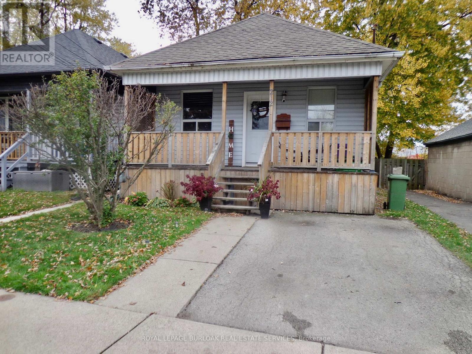 212 MCANULTY BOULEVARD, Hamilton, Ontario