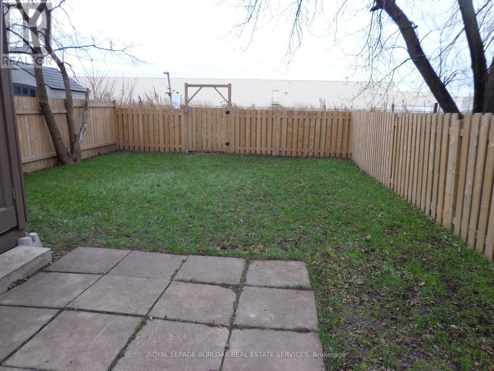 212 Mcanulty Boulevard, Hamilton, Ontario  L8H 3J1 - Photo 16 - X12485323