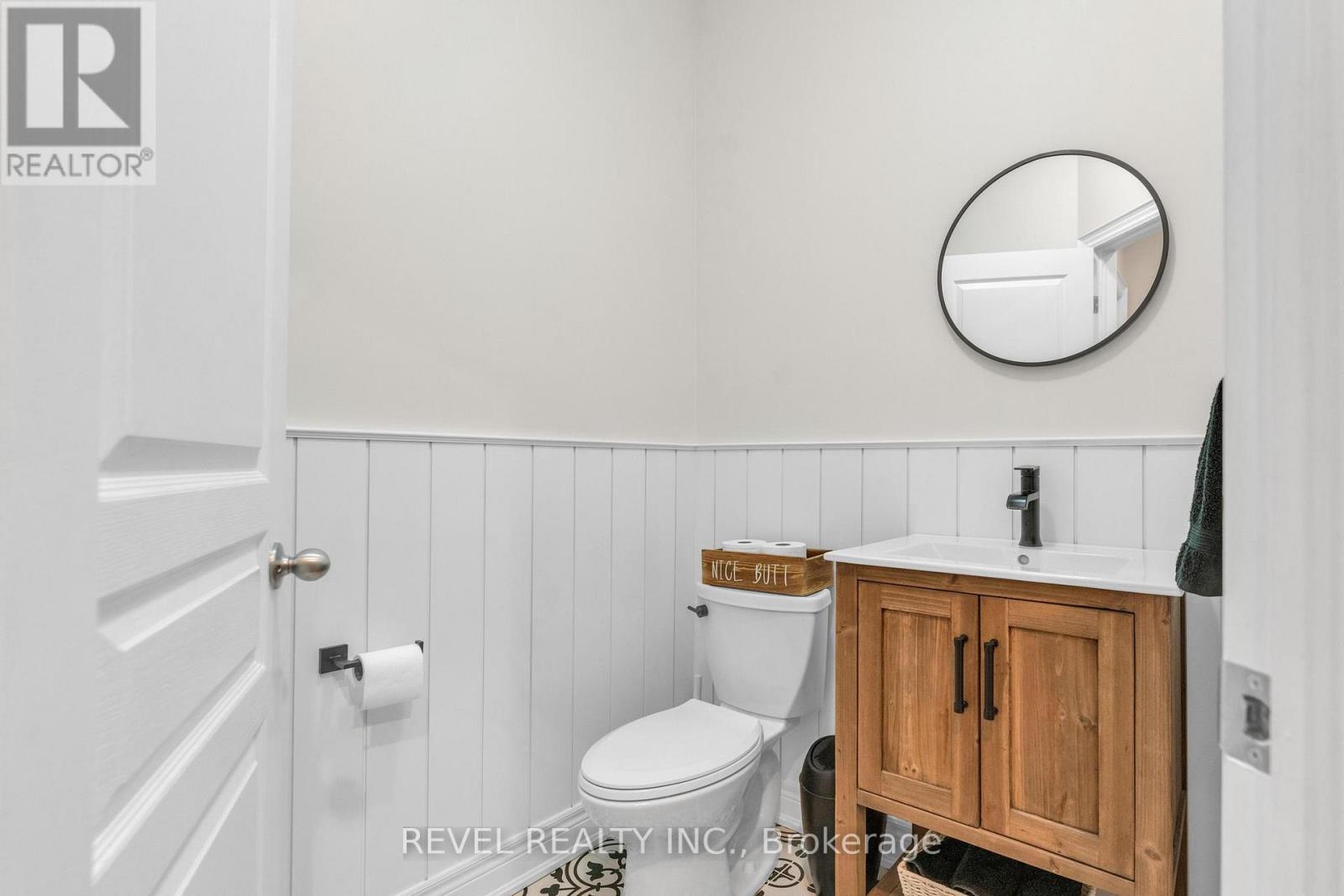 13 Switzer Crescent, Hamilton, Ontario  L0R 1C0 - Photo 19 - X12485369