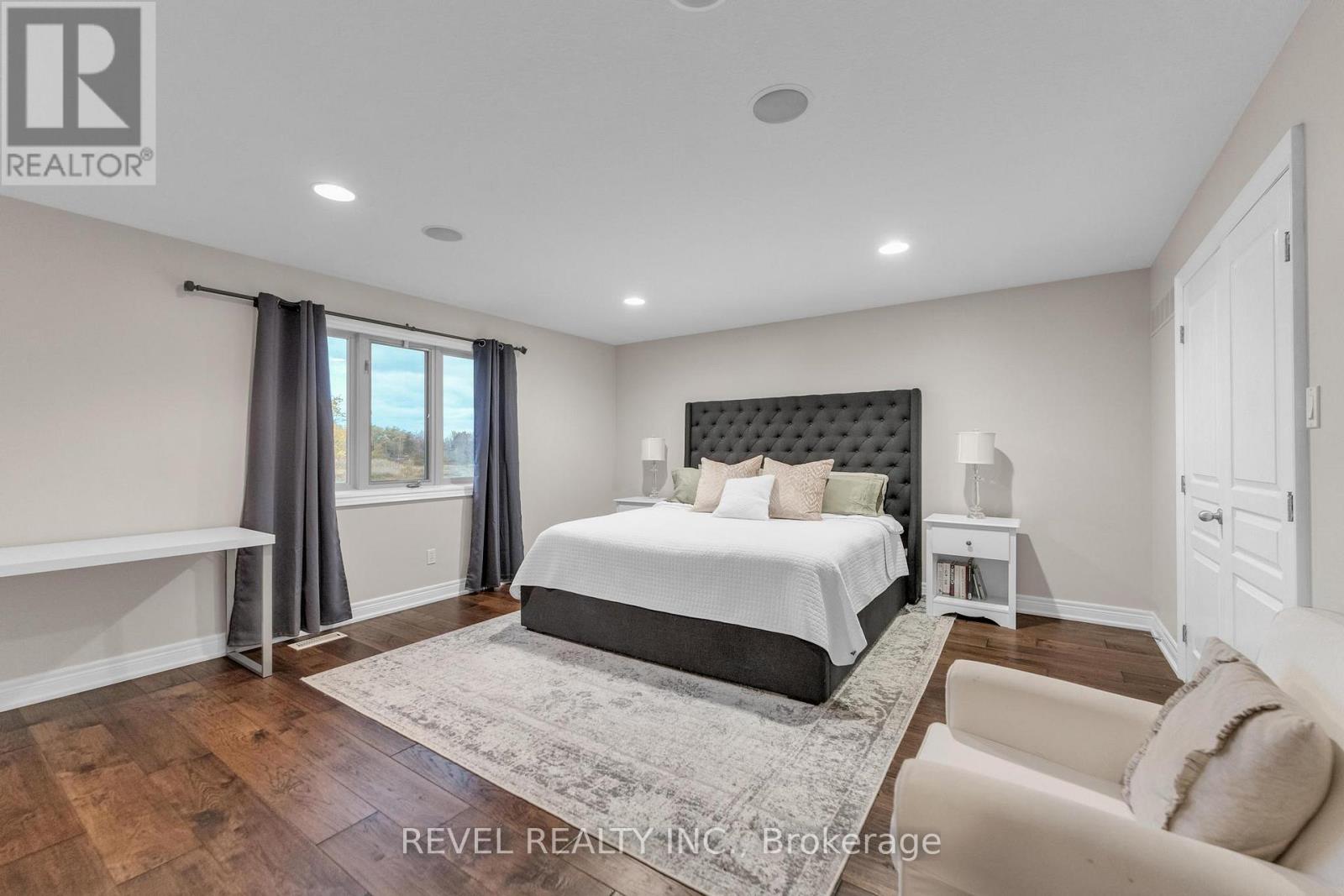 13 Switzer Crescent, Hamilton, Ontario  L0R 1C0 - Photo 22 - X12485369