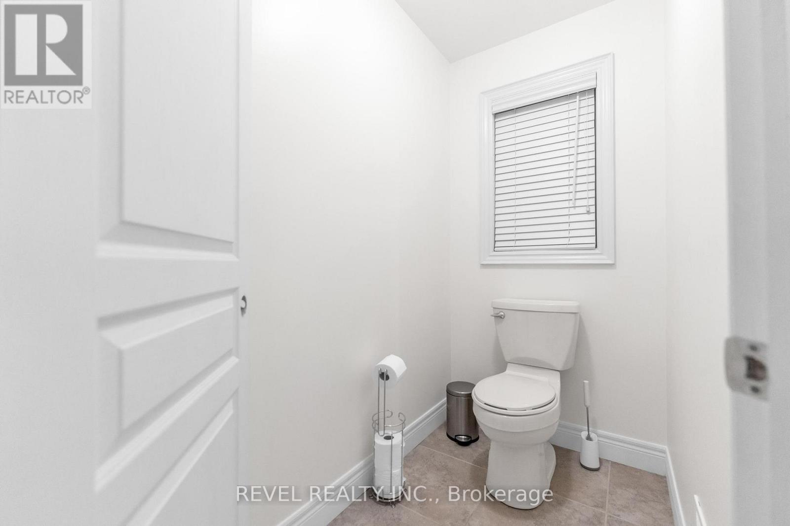 13 Switzer Crescent, Hamilton, Ontario  L0R 1C0 - Photo 25 - X12485369