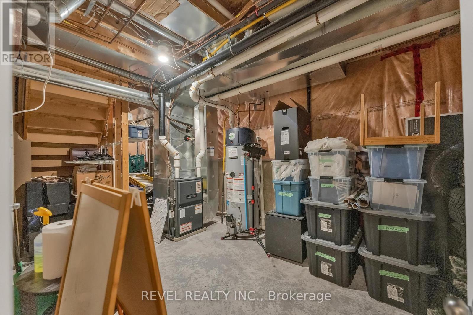 13 Switzer Crescent, Hamilton, Ontario  L0R 1C0 - Photo 37 - X12485369