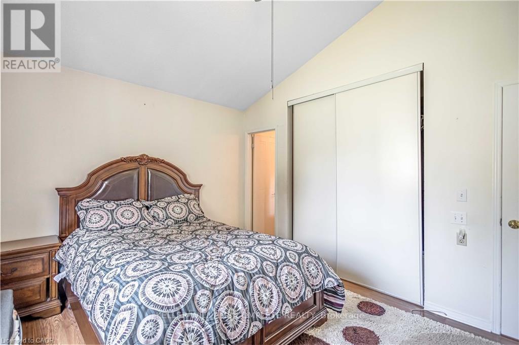 375 Silverbirch Boulevard, Hamilton, Ontario  L0R 1W0 - Photo 19 - X12485370