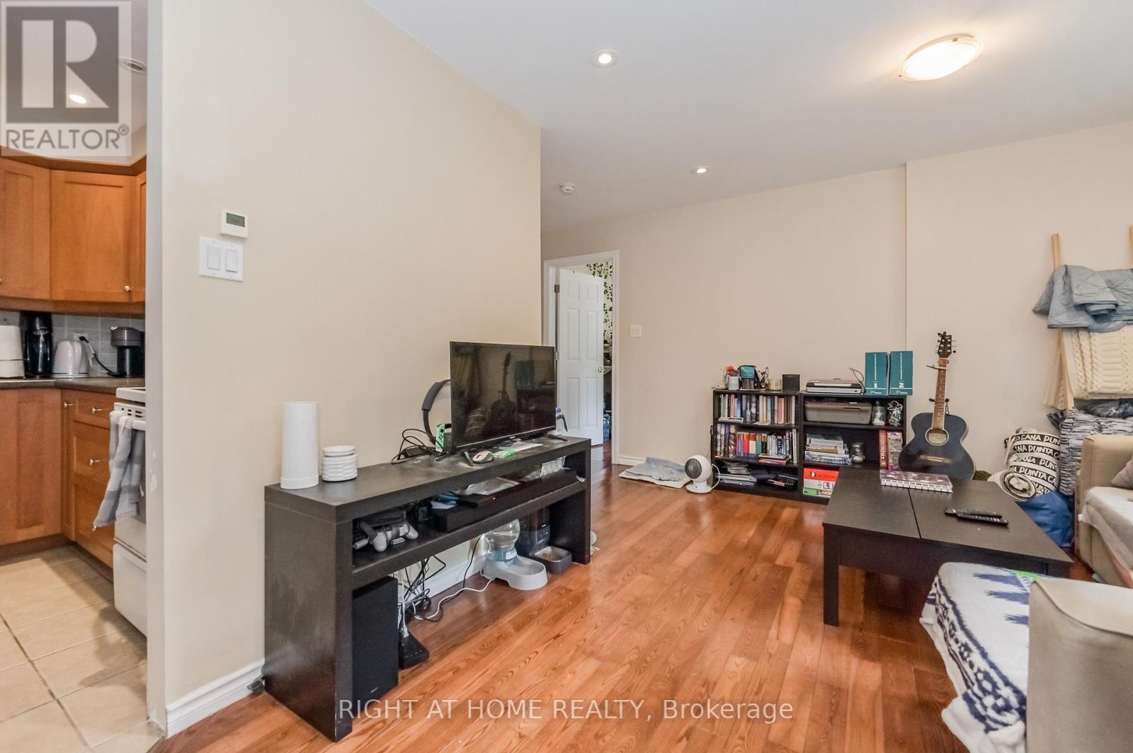 210 York Street, Minto, Ontario  N0G 2P0 - Photo 33 - X12485375