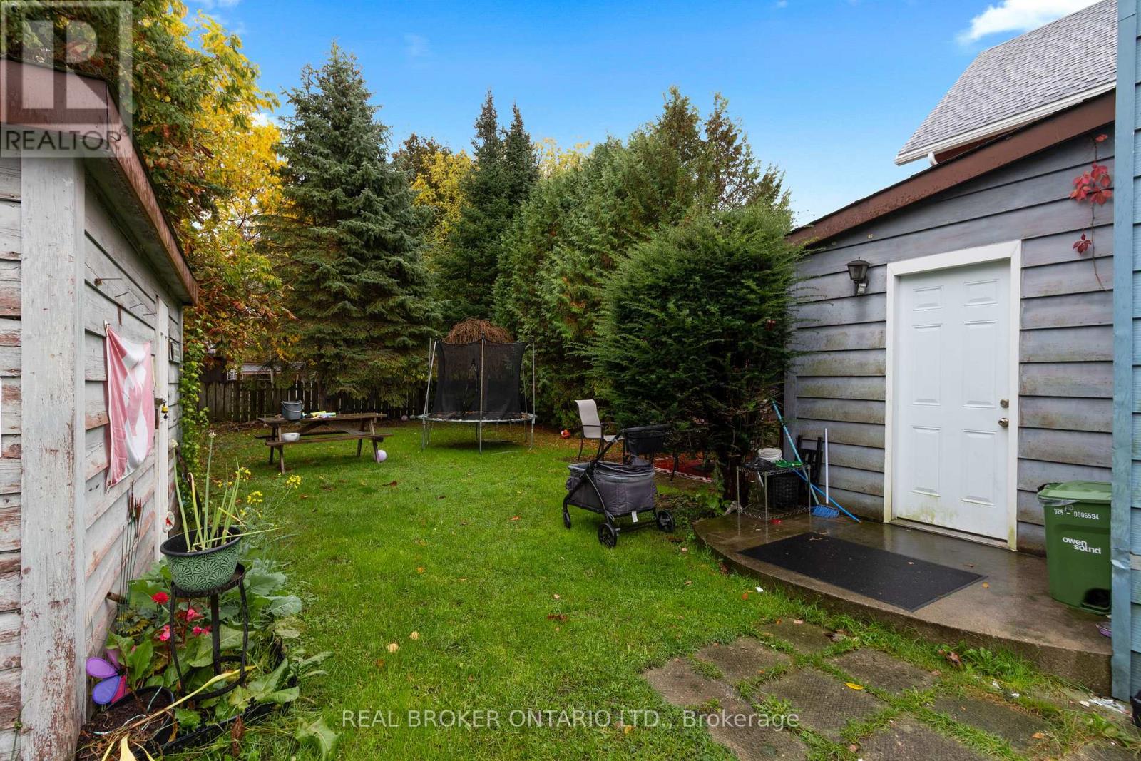 1323 2nd Avenue W, Owen Sound, Ontario  N4K 4N5 - Photo 31 - X12485384