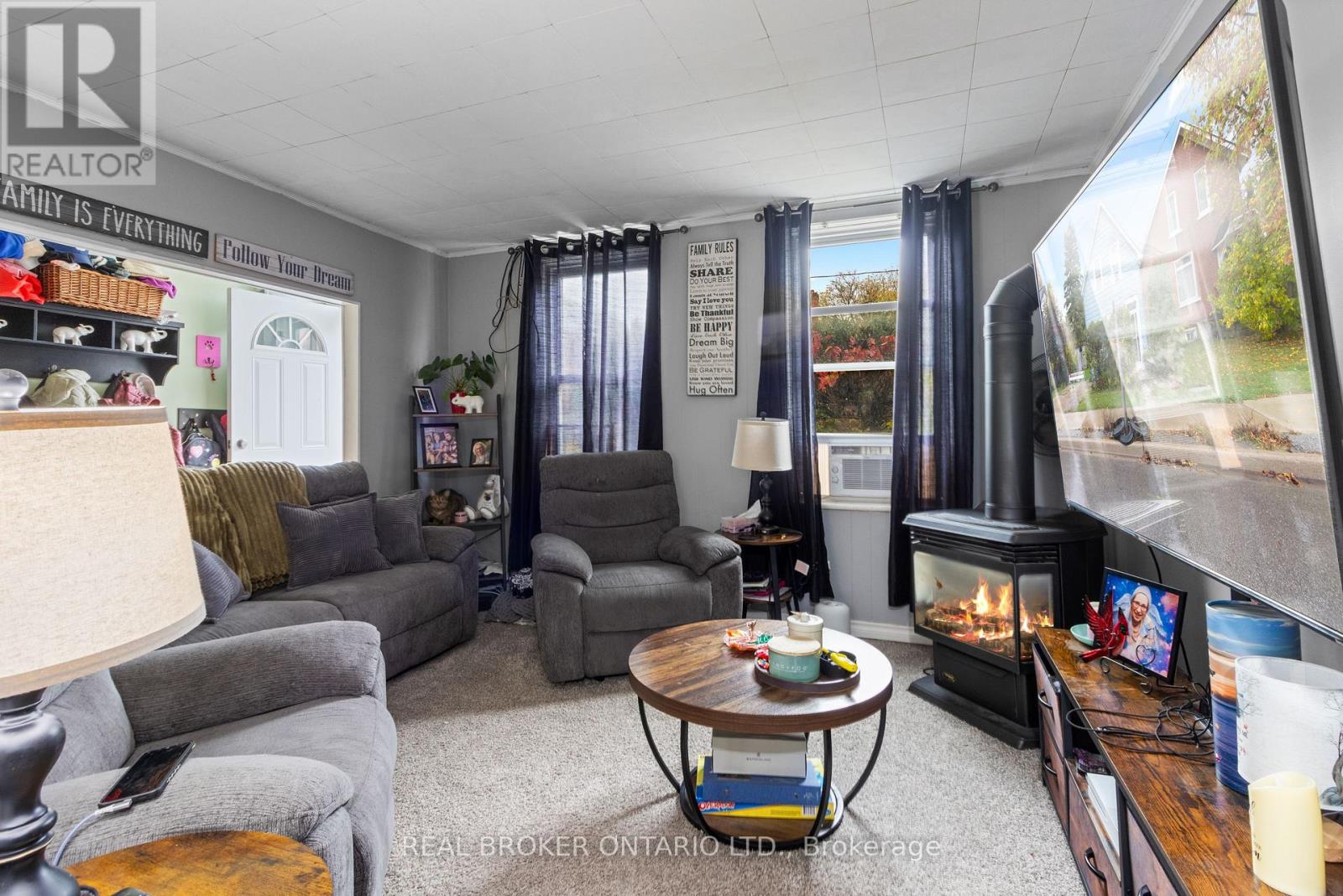 1323 2nd Avenue W, Owen Sound, Ontario  N4K 4N5 - Photo 8 - X12485384