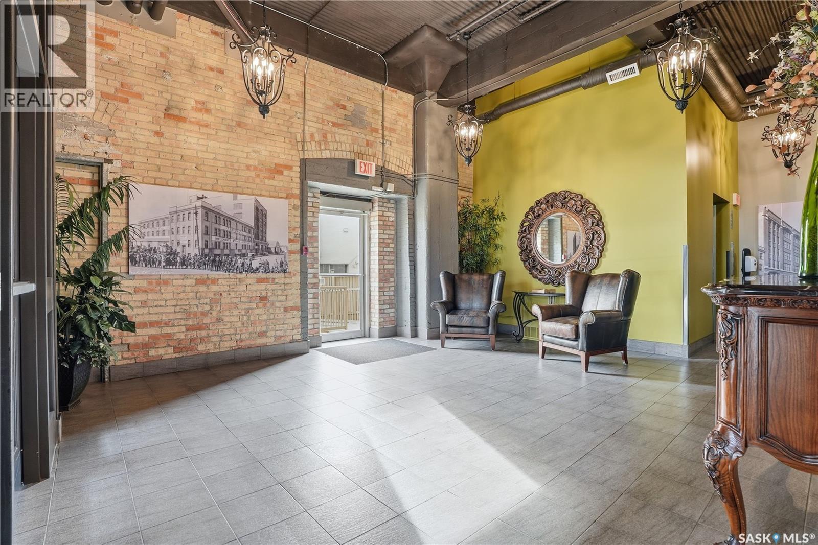 504 211 D Avenue N, Saskatoon, Saskatchewan  S7L 1M7 - Photo 5 - SK021860