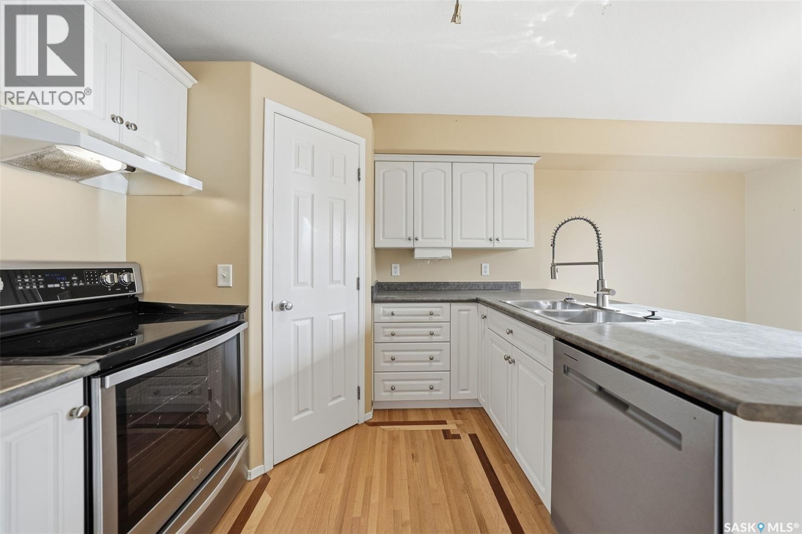 710 Kenderdine Road, Saskatoon, Saskatchewan  S7N 4V8 - Photo 11 - SK021859