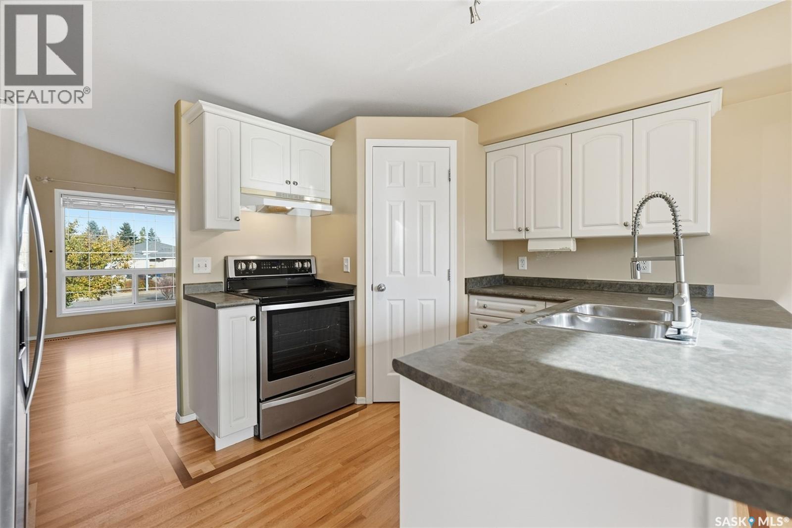 710 Kenderdine Road, Saskatoon, Saskatchewan  S7N 4V8 - Photo 12 - SK021859