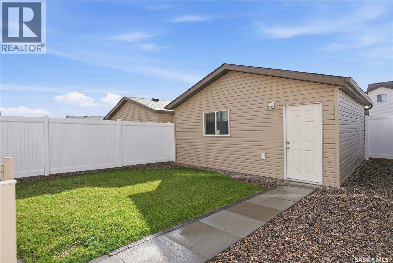 870 Mcfaull Rise, Saskatoon, Saskatchewan  S7V 0S8 - Photo 37 - SK021772