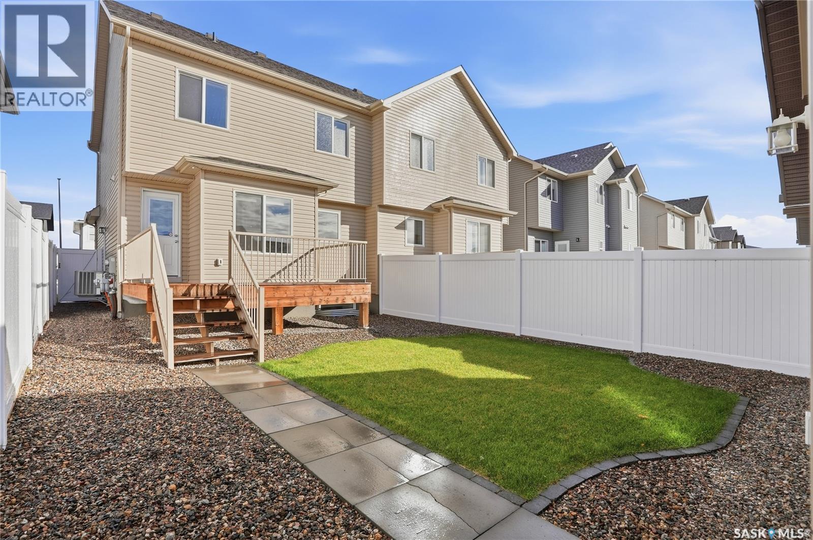 870 Mcfaull Rise, Saskatoon, Saskatchewan  S7V 0S8 - Photo 38 - SK021772