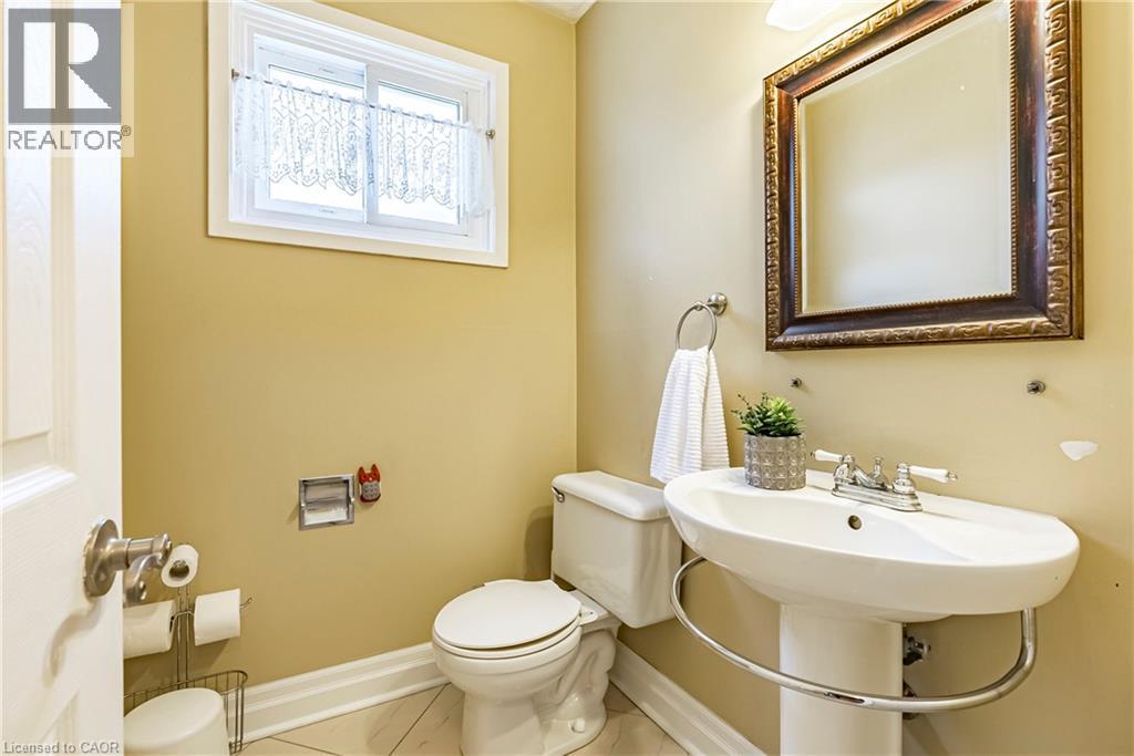 214 Vance Drive, Oakville, Ontario  L6L 3L1 - Photo 16 - 40782603