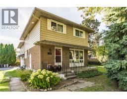 214 VANCE Drive, Oakville, Ontario