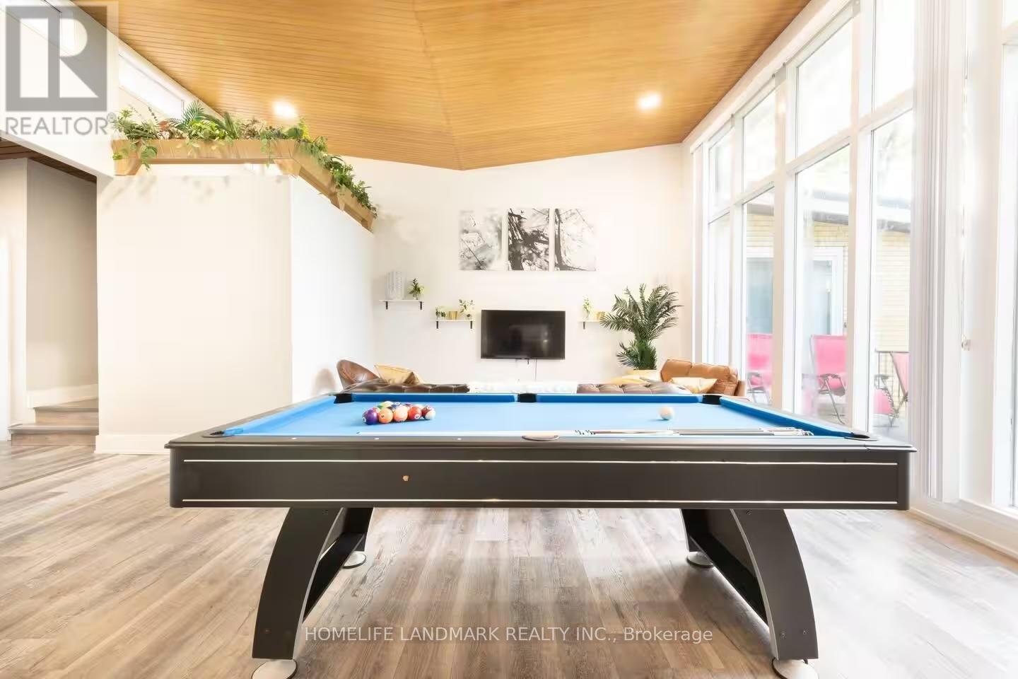 12 Blue Forest Drive, Toronto, Ontario  M3H 4W2 - Photo 10 - C12485390