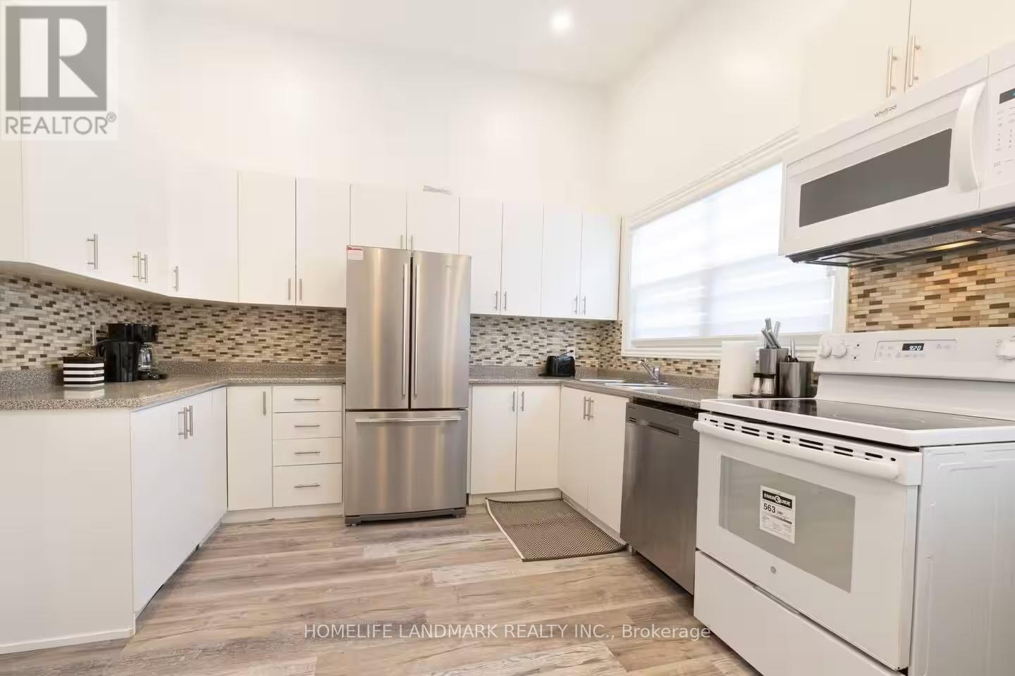 12 Blue Forest Drive, Toronto, Ontario  M3H 4W2 - Photo 16 - C12485390