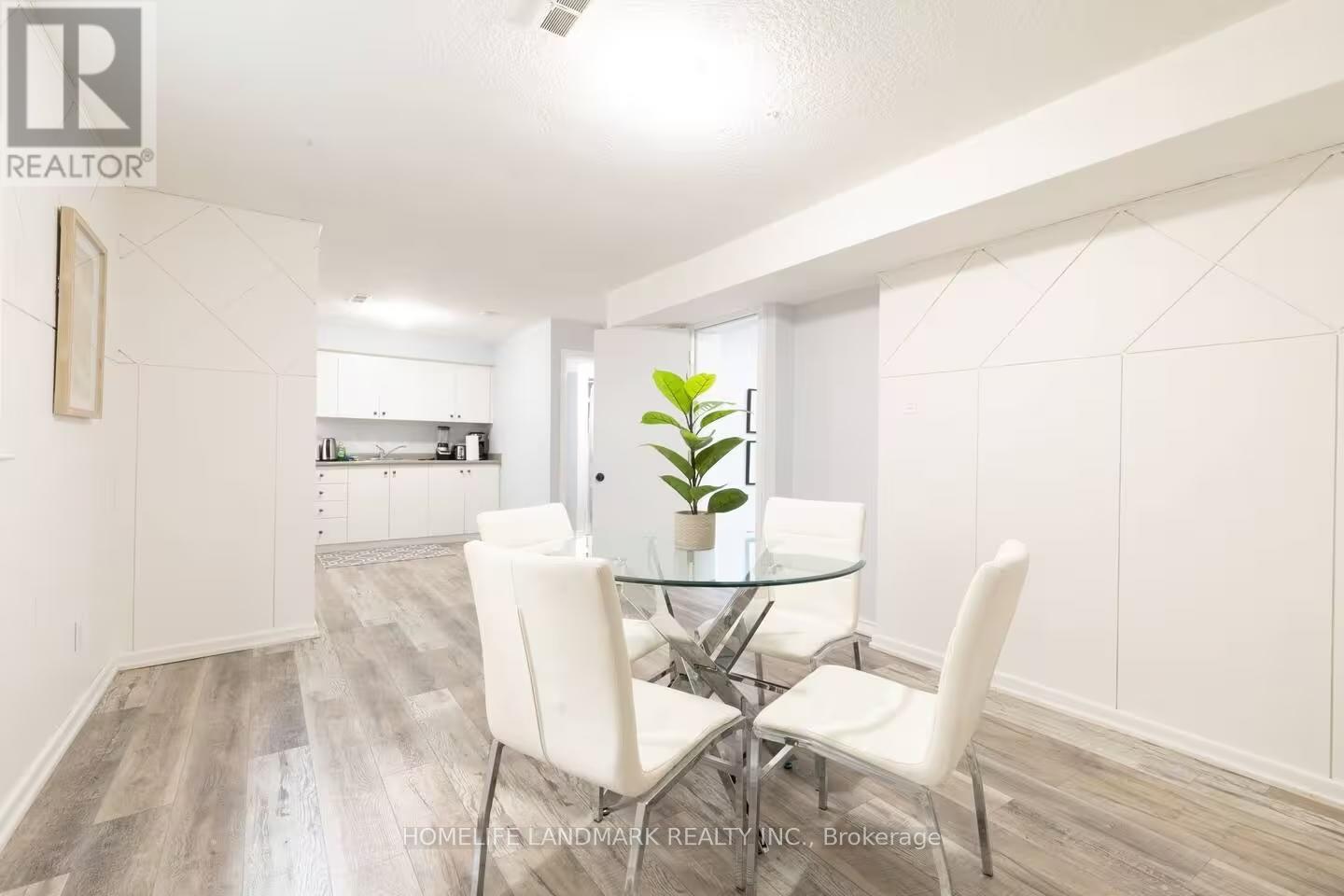 12 Blue Forest Drive, Toronto, Ontario  M3H 4W2 - Photo 19 - C12485390