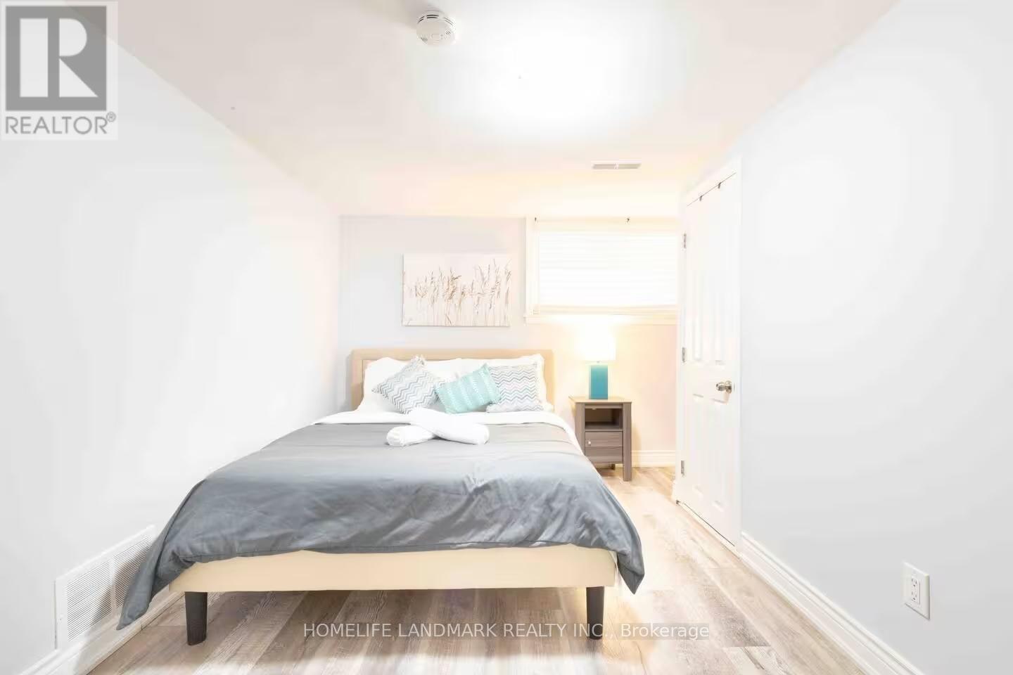 12 Blue Forest Drive, Toronto, Ontario  M3H 4W2 - Photo 30 - C12485390