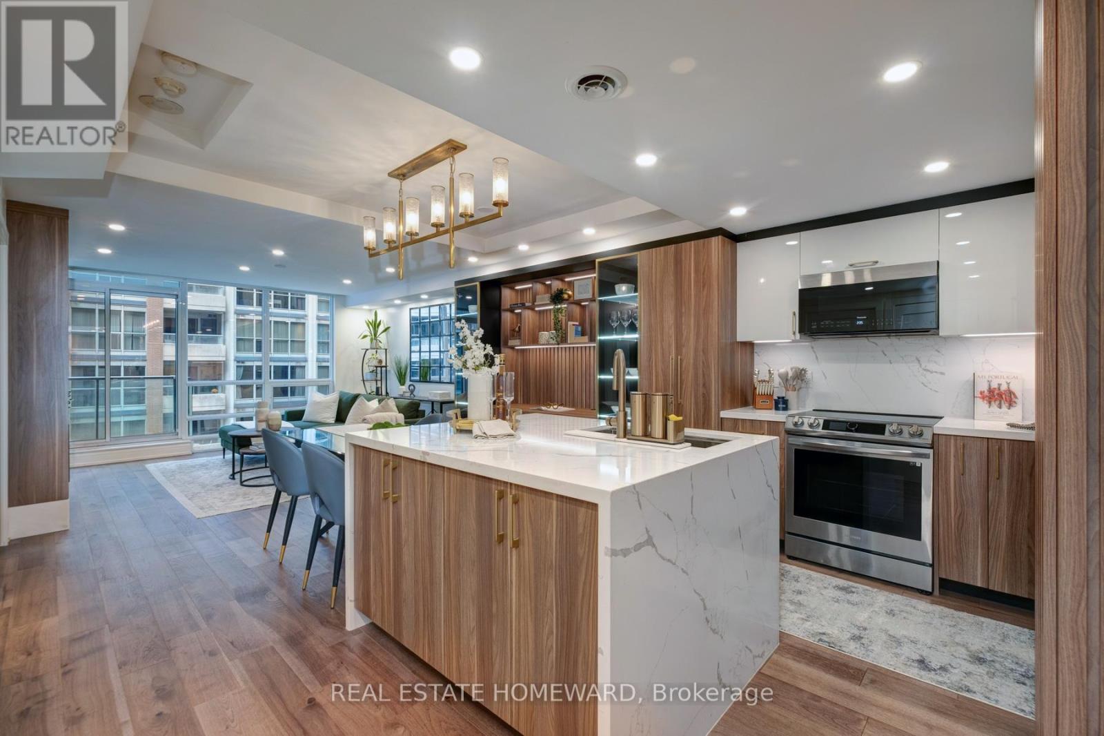 602 - 263 Wellington Street W, Toronto, Ontario  M5V 3E6 - Photo 12 - C12485407