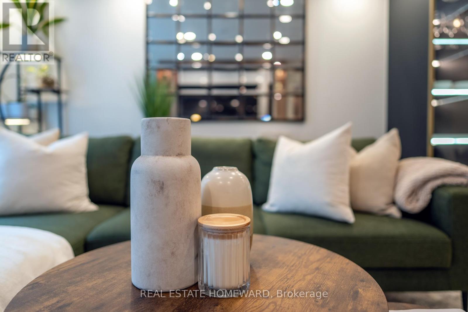 602 - 263 Wellington Street W, Toronto, Ontario  M5V 3E6 - Photo 3 - C12485407