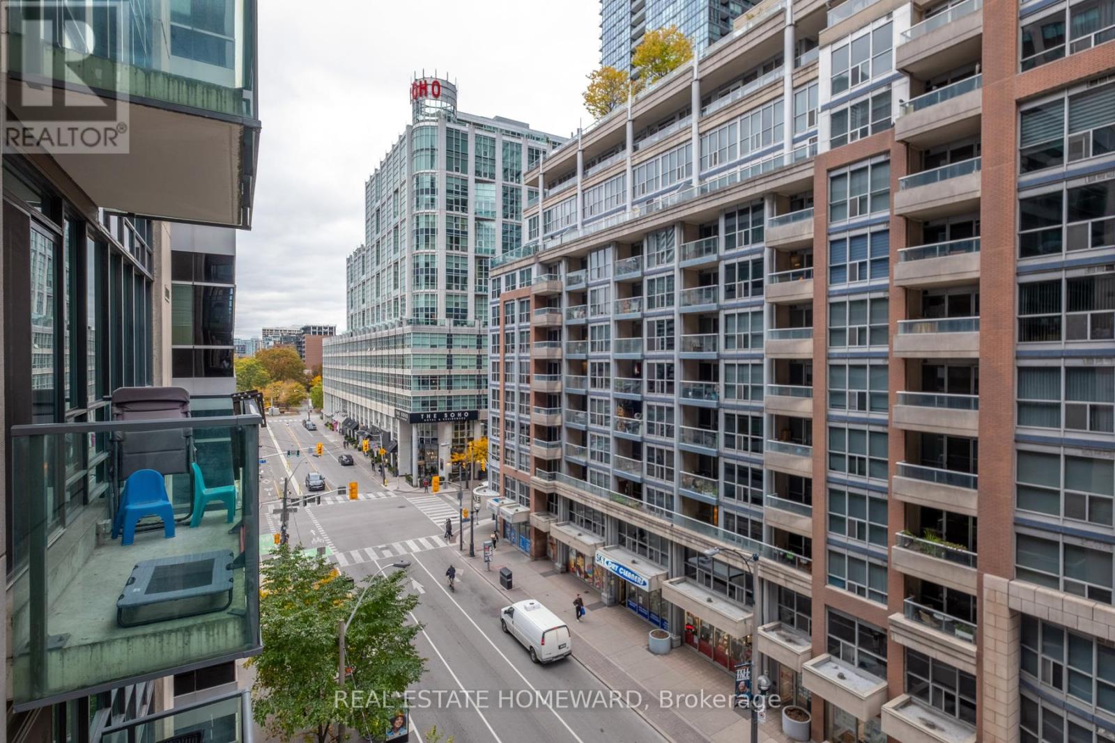 602 - 263 Wellington Street W, Toronto, Ontario  M5V 3E6 - Photo 34 - C12485407