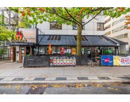 49 ST CLAIR AVENUE W, Toronto, Ontario