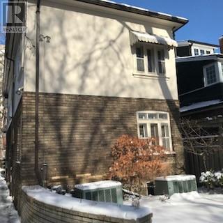 Upper - 35 Gormley Avenue, Toronto, Ontario  M4V 1Y9 - Photo 10 - C12485416