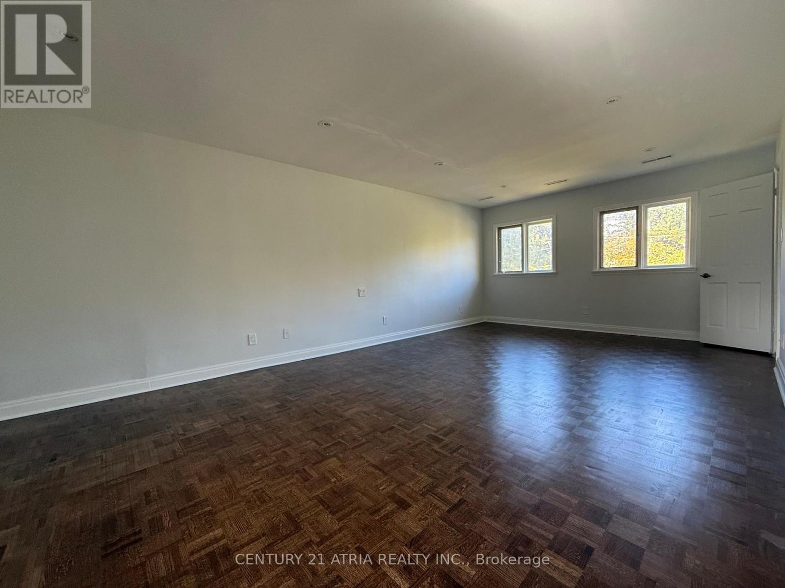 15 Old Colony Road, Toronto, Ontario  M2L 2J7 - Photo 9 - C12485421