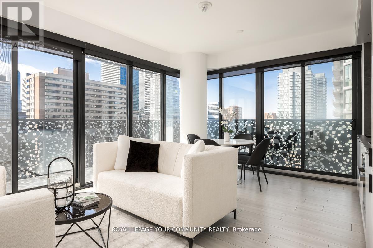 1706 - 55 Charles Street E, Toronto, Ontario  M4Y 1S9 - Photo 8 - C12485440