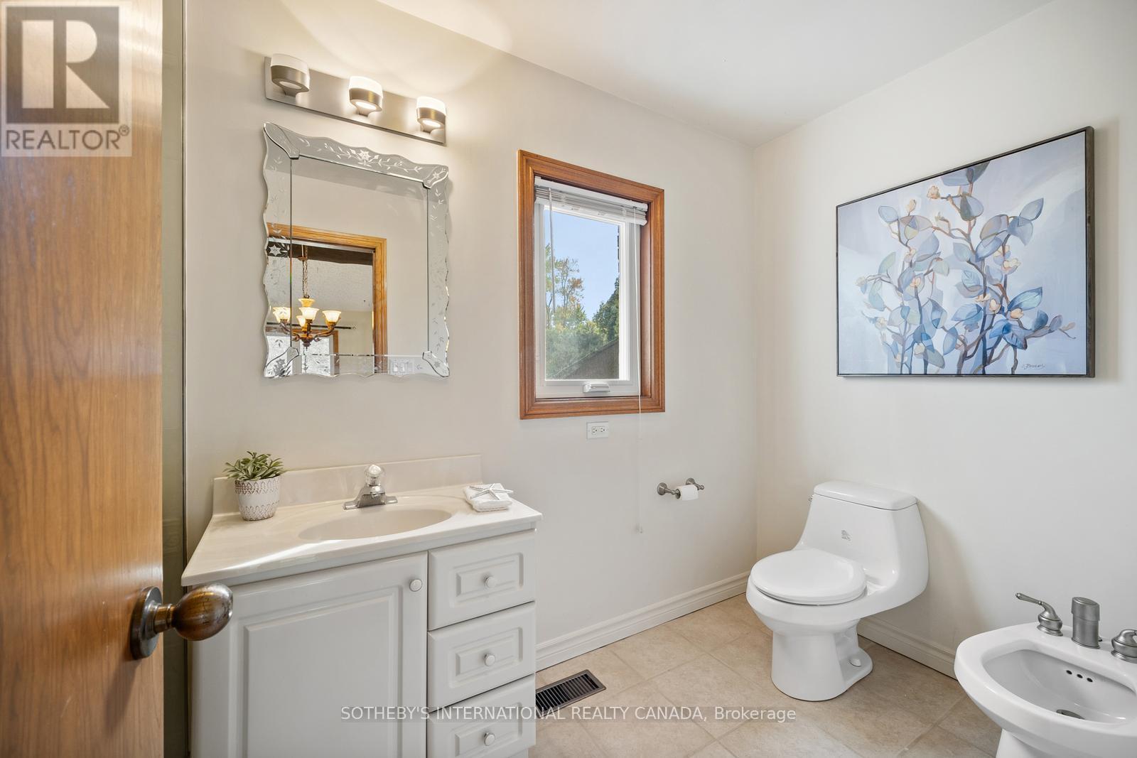 55 Hillside Avenue, Vaughan, Ontario  L4K 1W9 - Photo 32 - C12485450