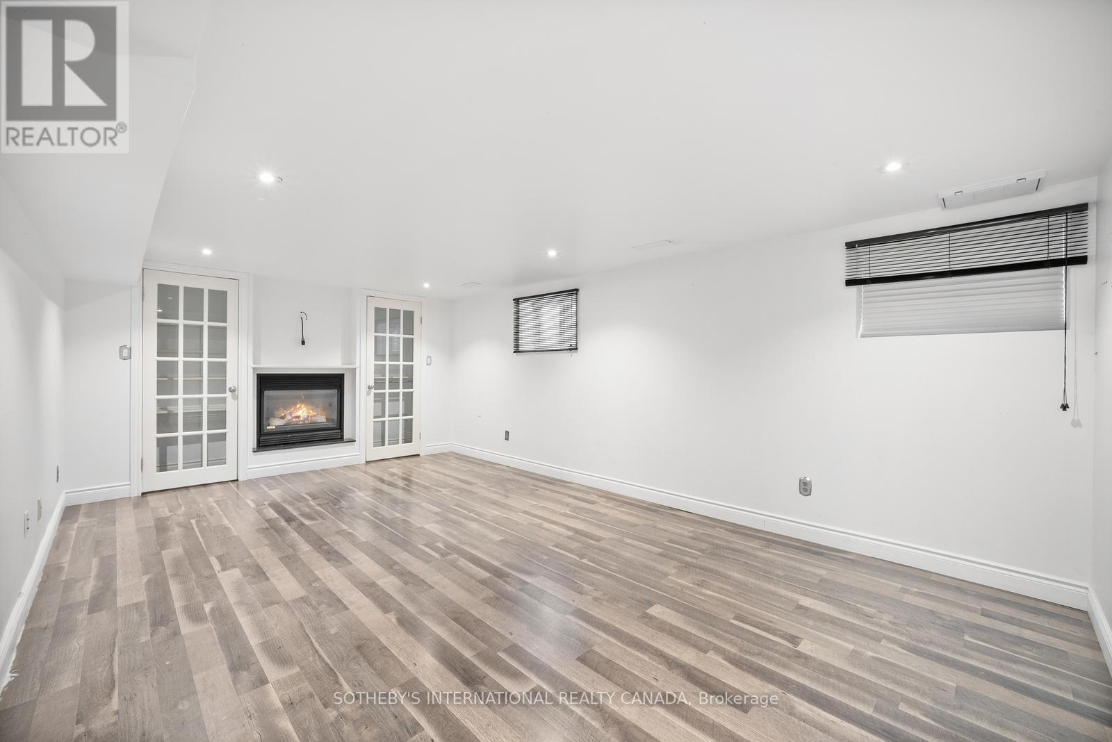 55 Hillside Avenue, Vaughan, Ontario  L4K 1W9 - Photo 40 - C12485450