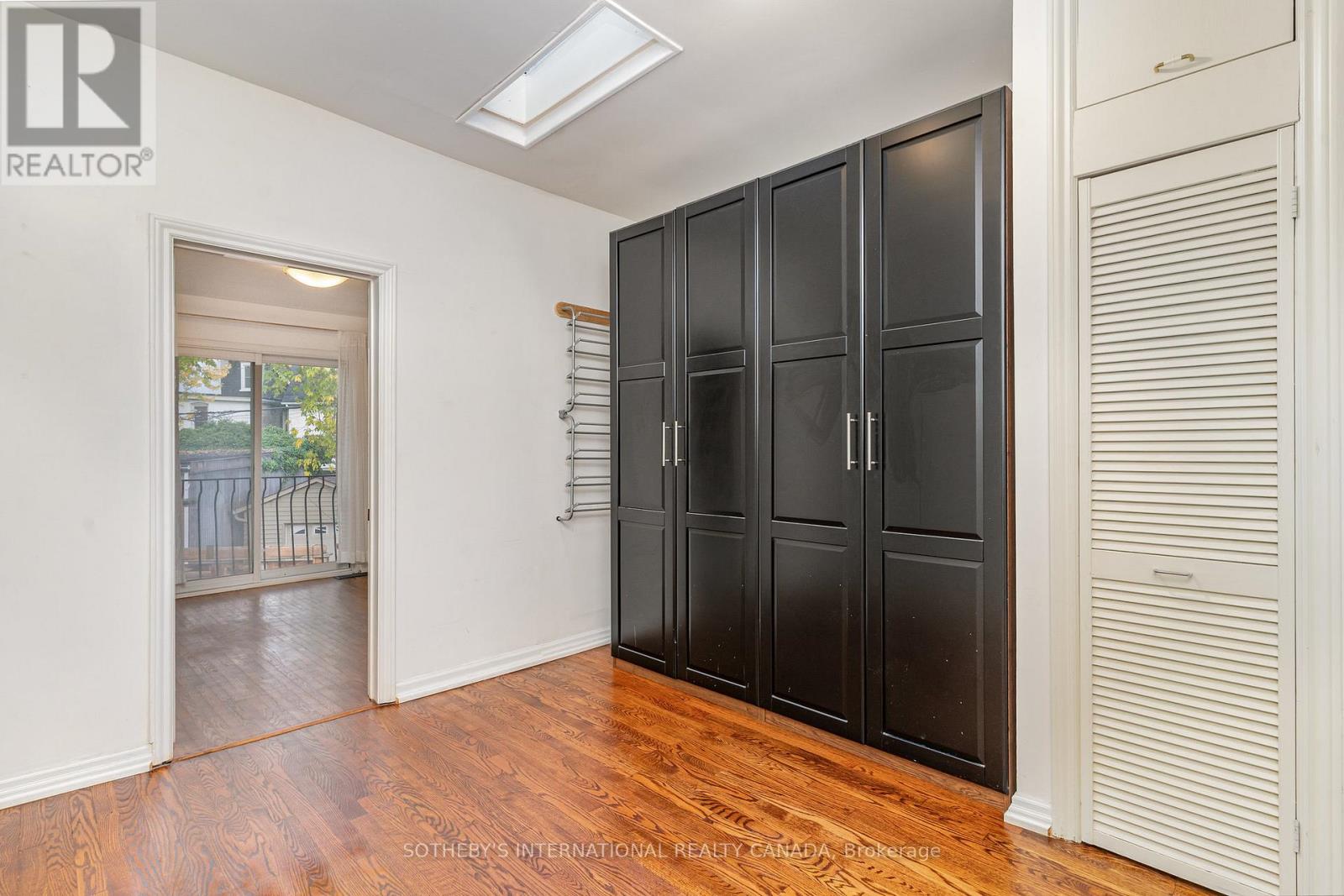 114 Shaftesbury Avenue, Toronto, Ontario  M4T 1A5 - Photo 12 - C12485456