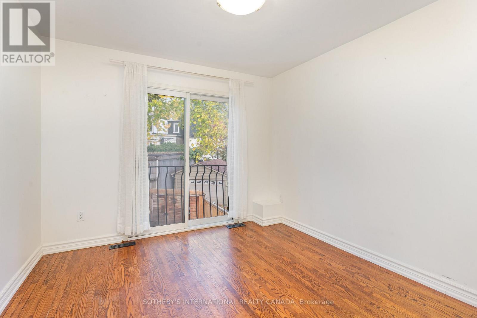 114 Shaftesbury Avenue, Toronto, Ontario  M4T 1A5 - Photo 13 - C12485456