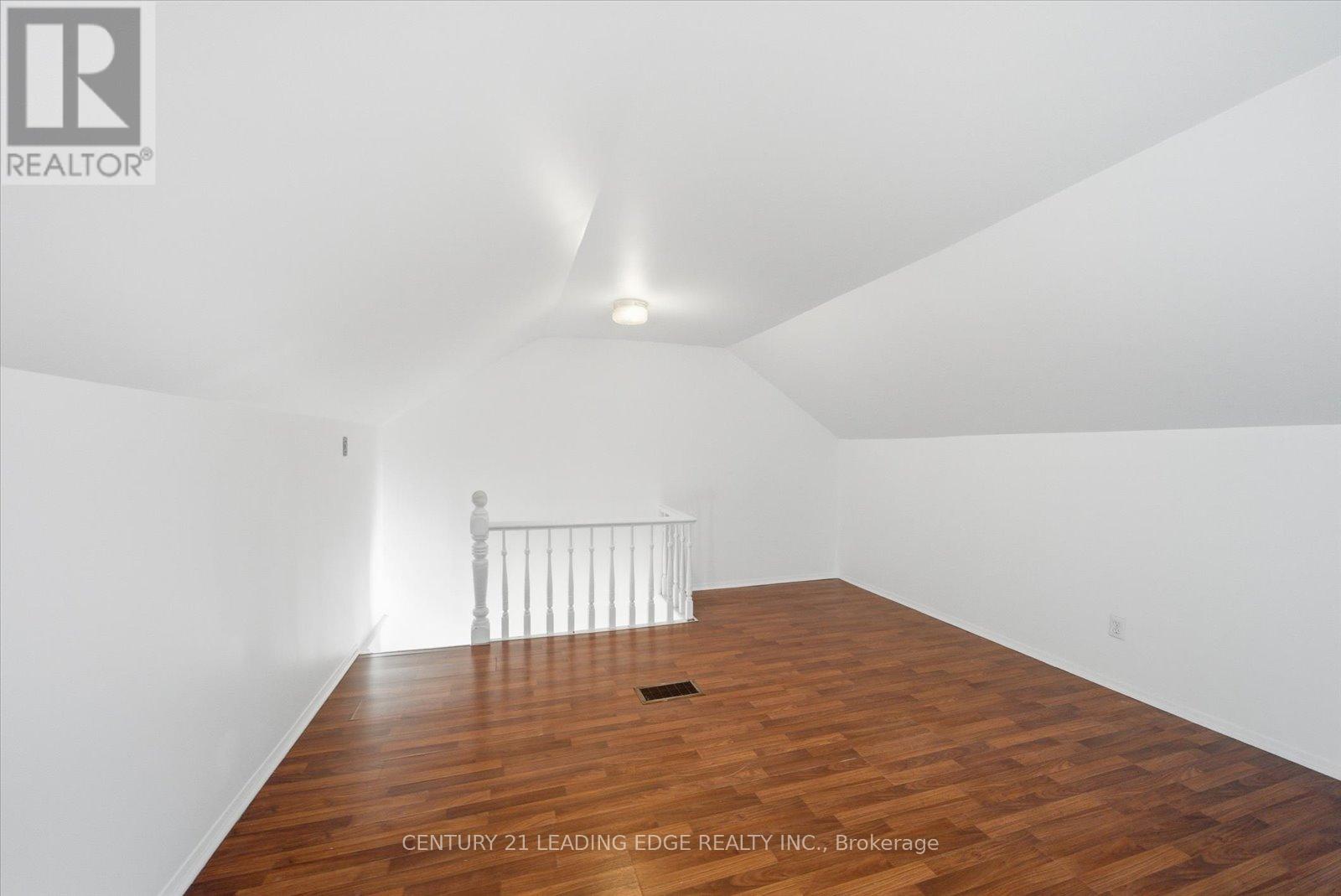 30 Ulster Street, Toronto, Ontario  M5S 1E3 - Photo 22 - C12485463