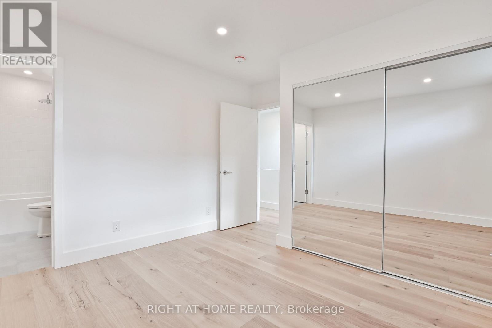 Laneway - Unit #4 - 68 Foxley Street, Toronto, Ontario  M6J 1R2 - Photo 14 - C12485505