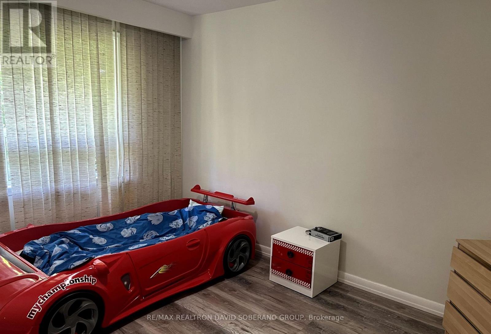 147 Almore Avenue, Toronto, Ontario  M3H 2H9 - Photo 12 - C12485545