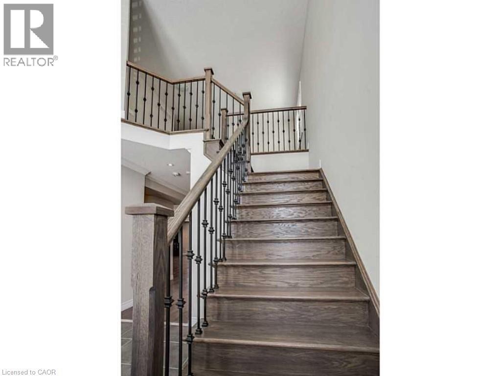 16 Riva Court, Hamilton, Ontario  L9B 0H9 - Photo 17 - 40781054