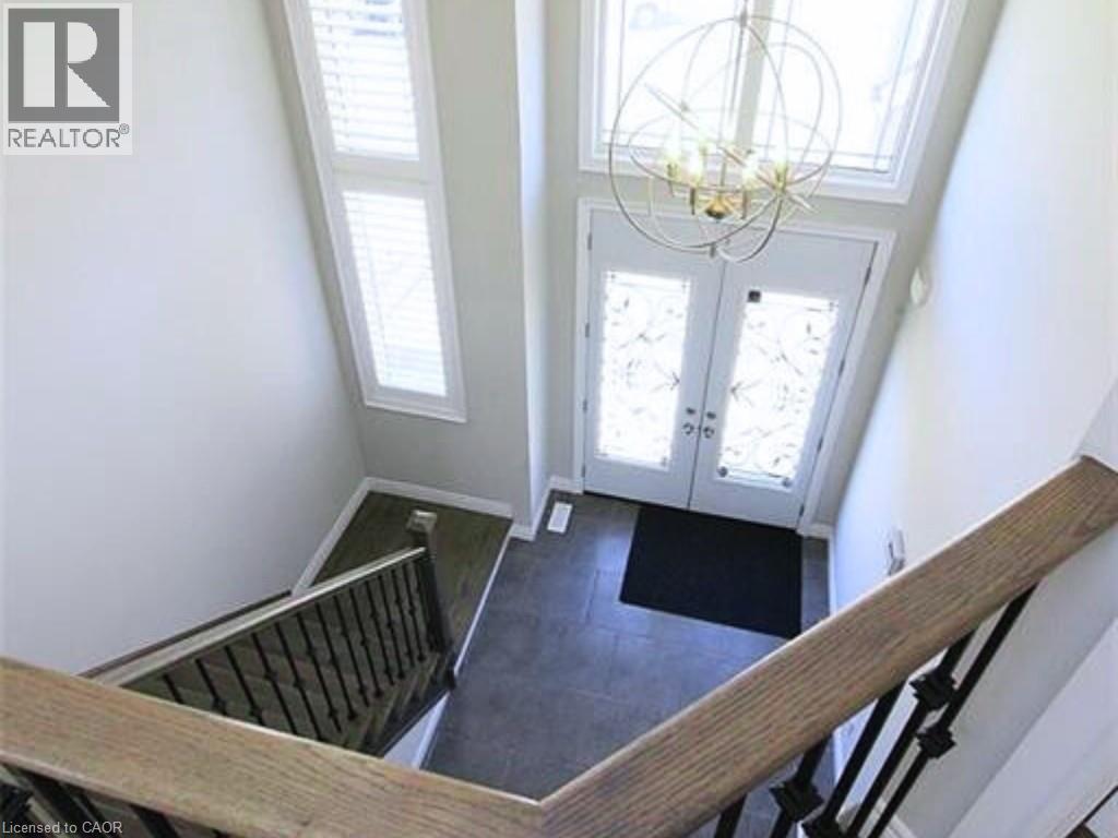 16 Riva Court, Hamilton, Ontario  L9B 0H9 - Photo 3 - 40781054