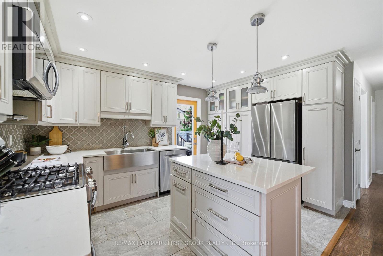 1307 Broadview Street, Pickering, Ontario  L1W 1C1 - Photo 13 - E12485612