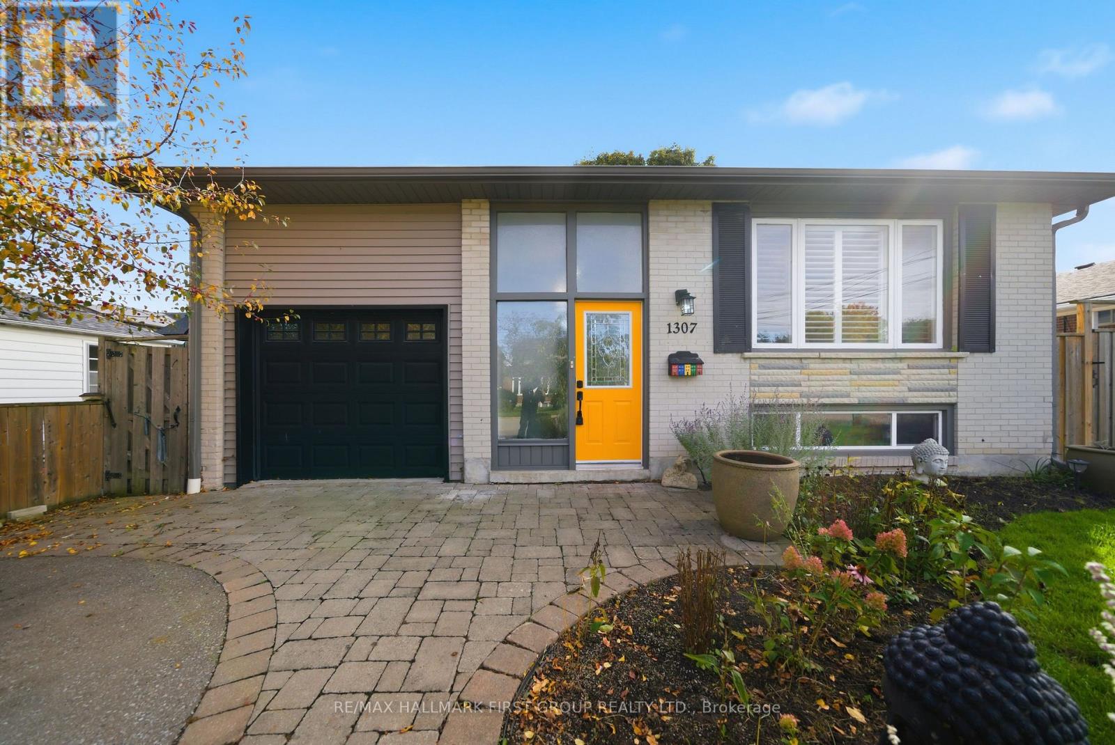 1307 Broadview Street, Pickering, Ontario  L1W 1C1 - Photo 2 - E12485612