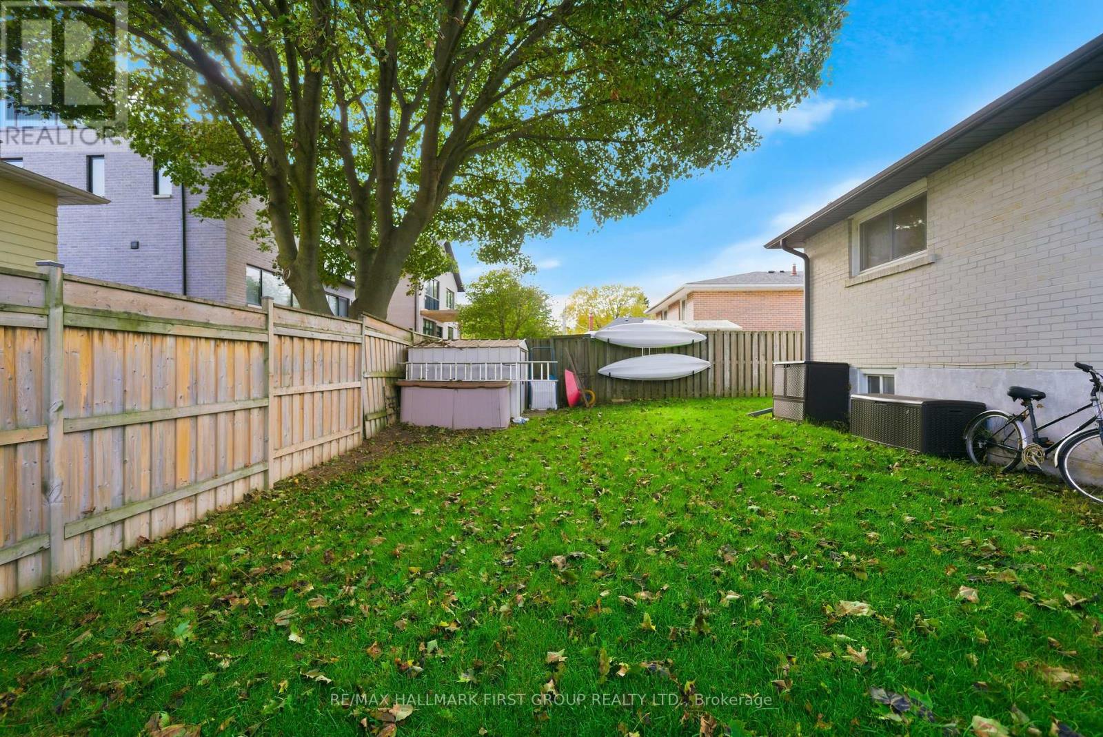 1307 Broadview Street, Pickering, Ontario  L1W 1C1 - Photo 36 - E12485612