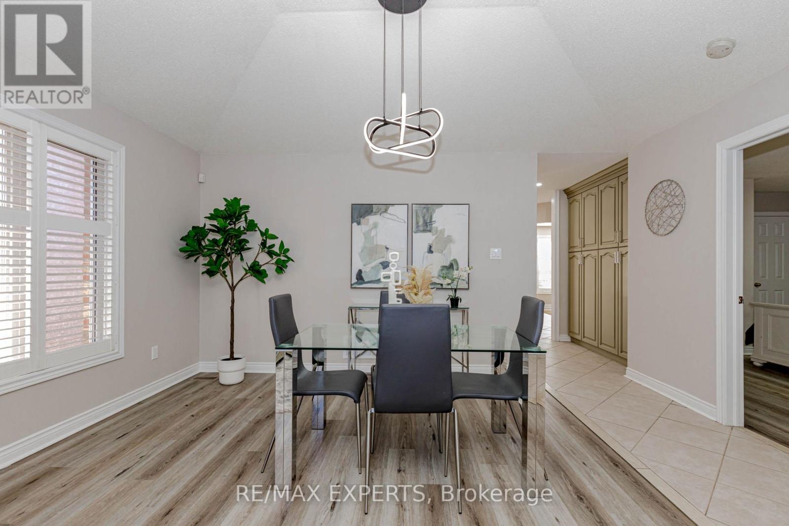 5 Temple West Crescent, Ajax, Ontario  L1T 4J5 - Photo 10 - E12485394