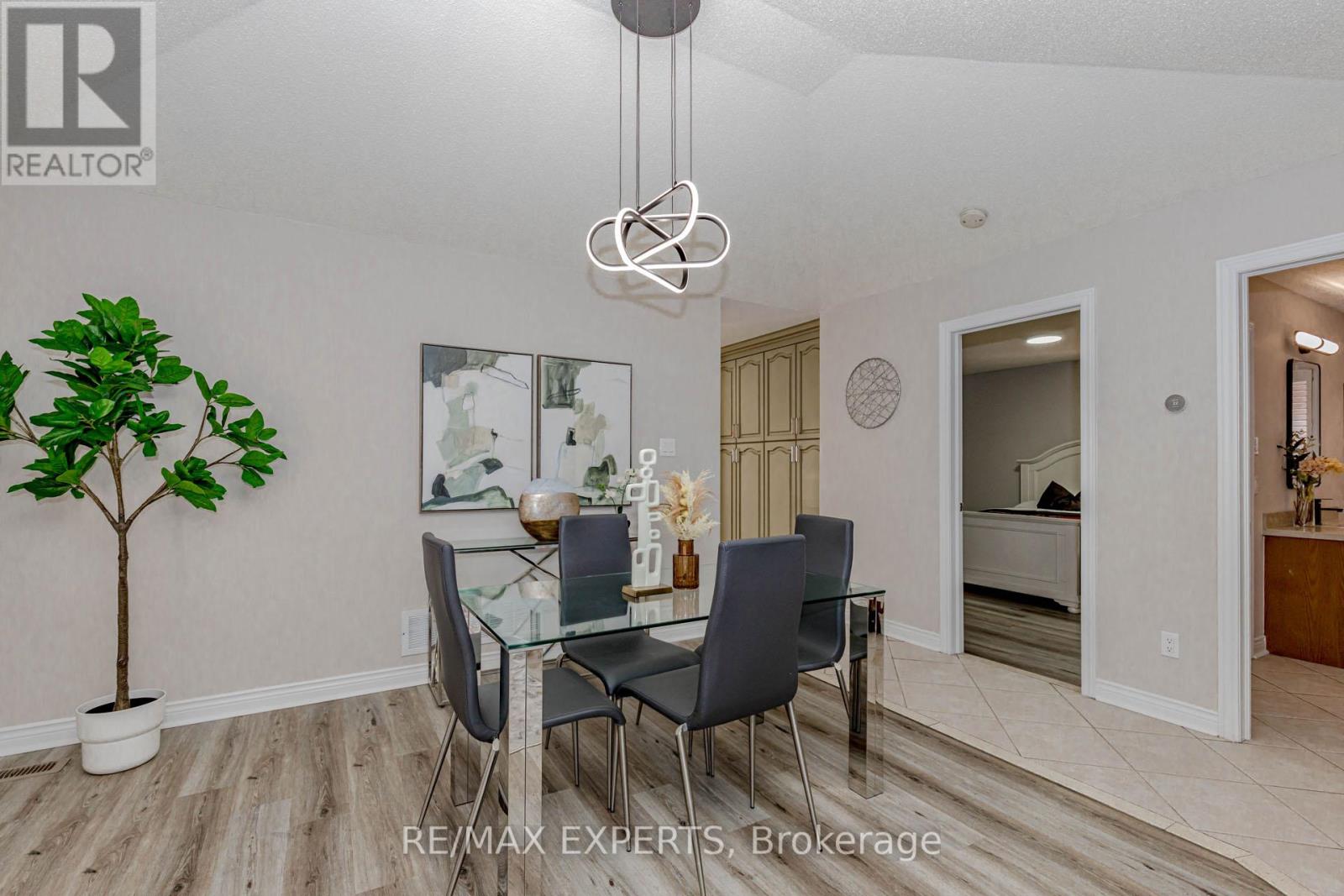 5 Temple West Crescent, Ajax, Ontario  L1T 4J5 - Photo 11 - E12485394