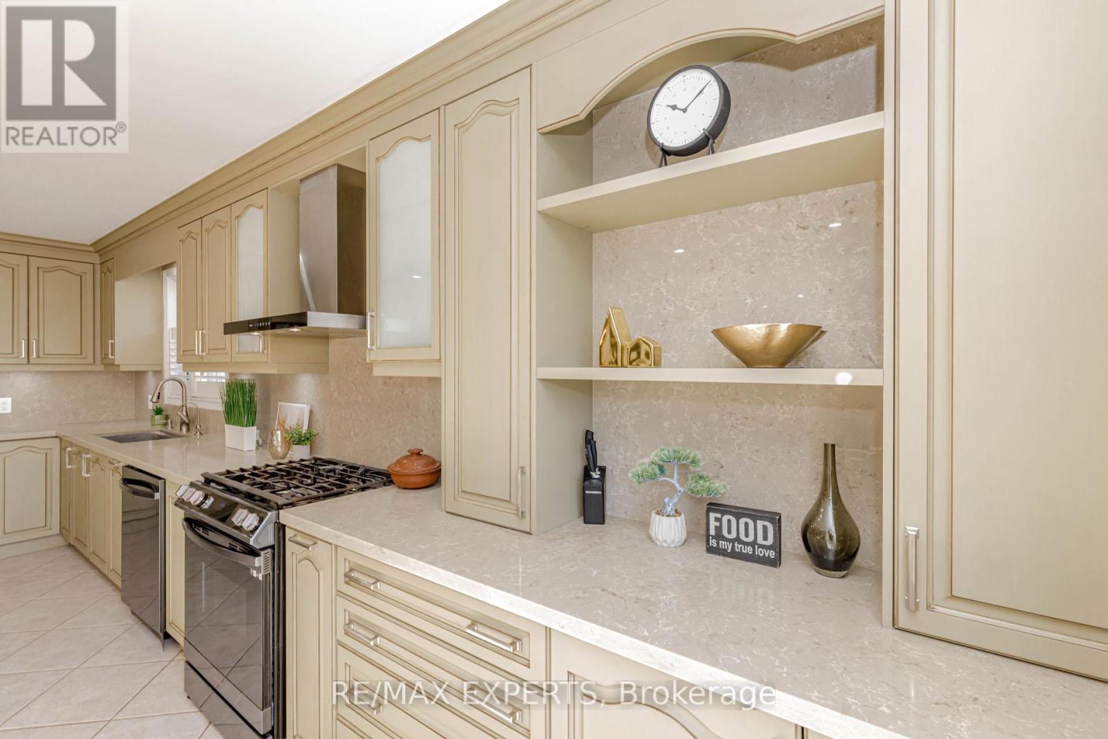 5 Temple West Crescent, Ajax, Ontario  L1T 4J5 - Photo 17 - E12485394